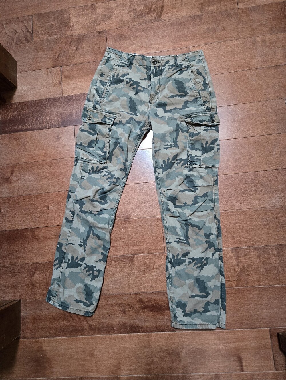 Levi's Men's Camo Cargo Pants - Green Camouflage